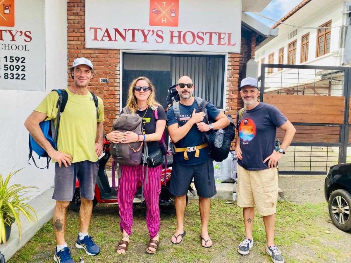 Tanty'S Hostel 갈레 외부 사진